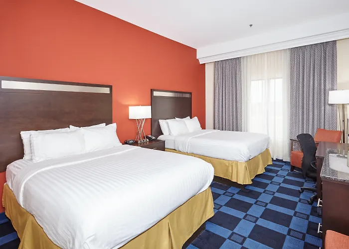 Holiday Inn Express And Suites Columbia University Area By Ihg