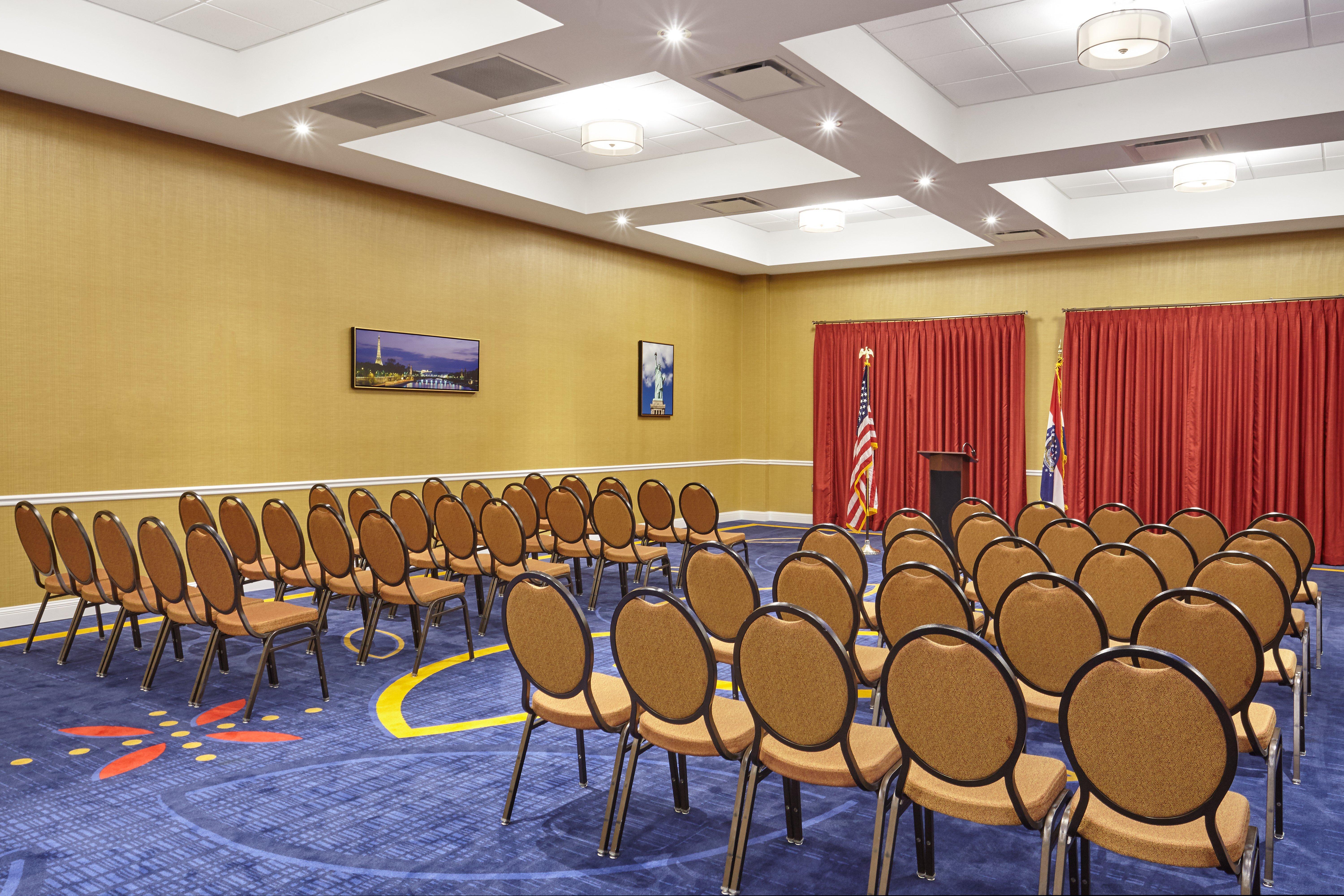 Express And Area By Ihg Hotel Columbia