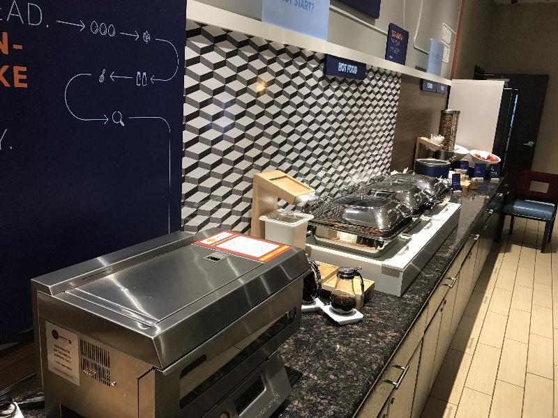 Express And Area By Ihg Hotel Columbia